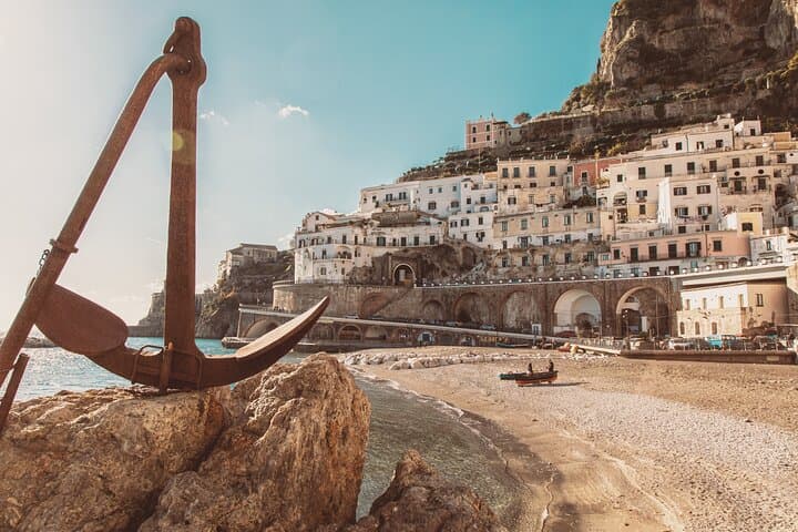 Private day trip: Naples to Atrani and back with a local driver