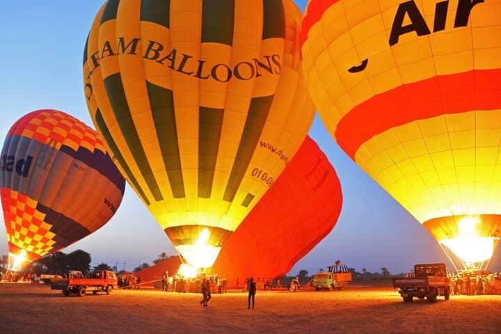 Enjoy Hot Air Balloon Ride In Luxor