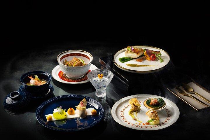 Apsara by Banyan Tree Luxury Bangkok Dinner Cruise