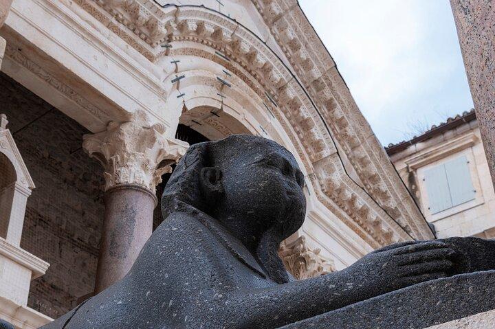 Small-Group Walking Tour: Diocletian's Palace and Old Town