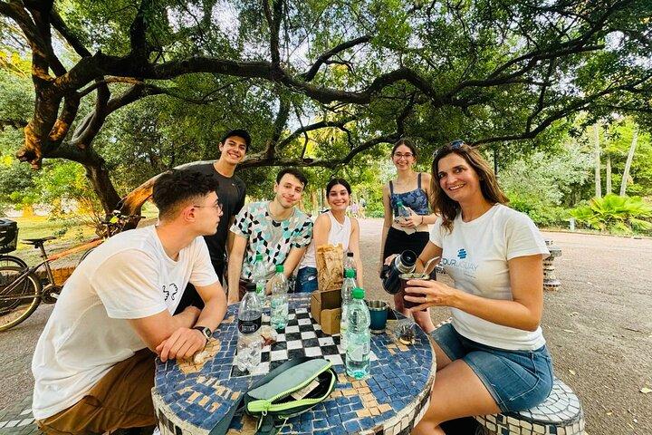 Montevideo Small Group Bike Tour or E-bike tour with picnic
