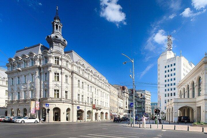 Bucharest Historical Food Tour in Old Center