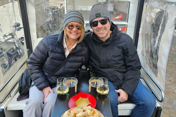Fondue and wine private Tuk Tuk tour in Geneva