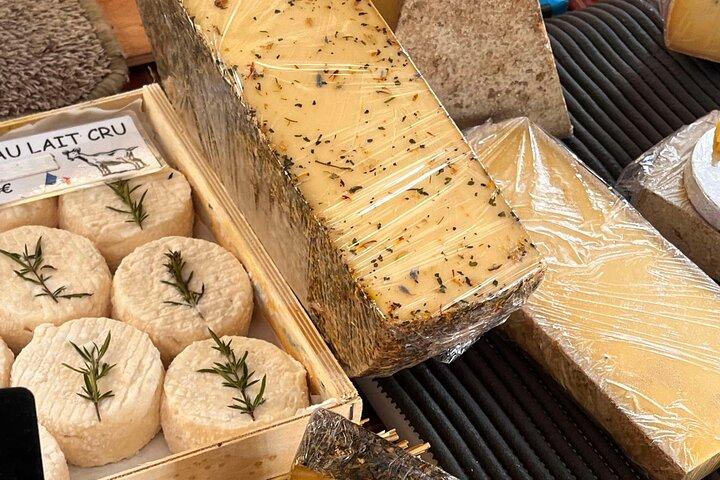 Lunch in Provence: Discovering Local Flavors in Aix-en-Provence