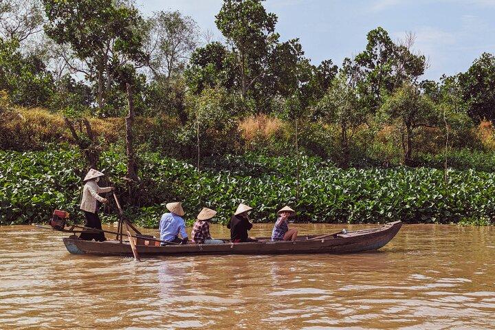 Cai Be Mekong Delta Tour: Cooking Class, Cycling & Craft Villages