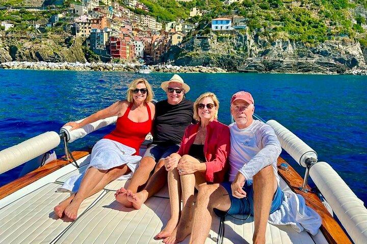6 and a half hour boat tour of Cinque Terre