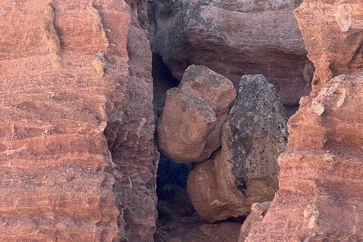 Charyn Canyon and Black Canyon 1 Day Private Tour