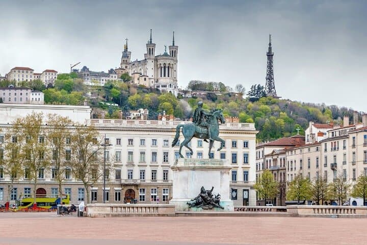 Lyon WWII and Resistance Tour with Audio Guide