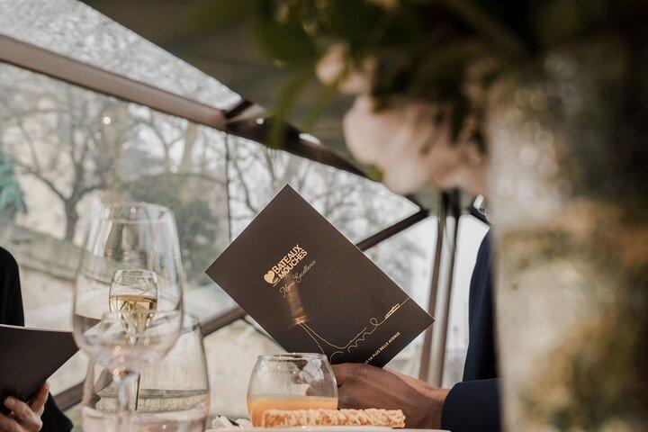 Bateaux Mouches® Valentine's Day Special Dinner Cruise in Paris