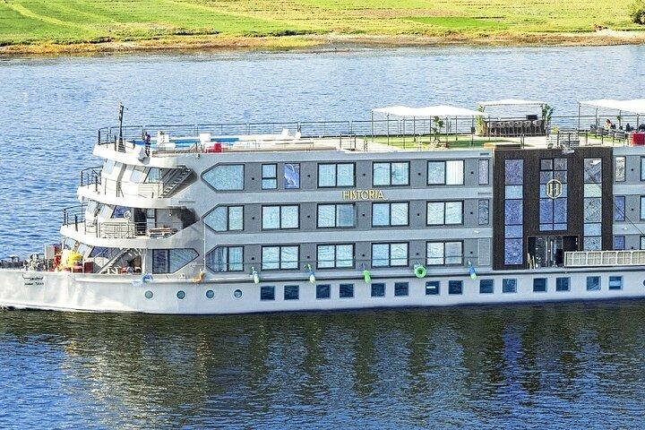 10 Days Egypt Tour Package, Pyramids and Nile Cruise