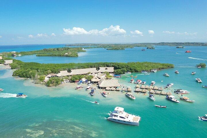 Full Day Tour of 4 Rosary Islands with Lunch and Snorkeling