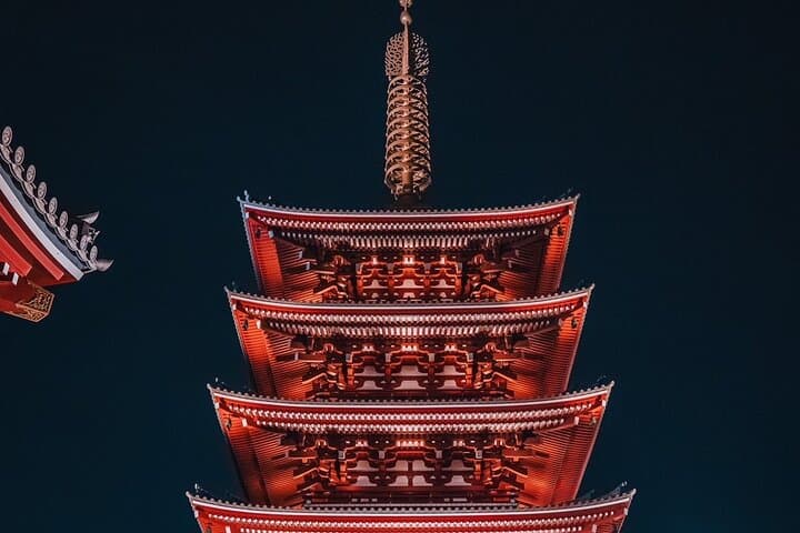 Asakusa Night Evening Walking Tour with English-Speaking Guide