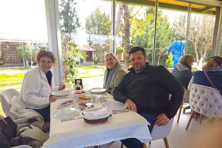 Day Trip to Ephesus from/to Istanbul with FLIGHT and LUNCH