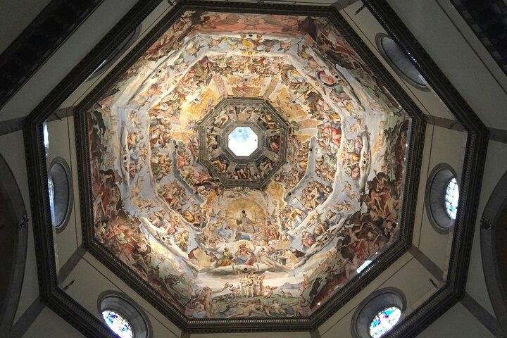 Duomo Cathedral Fast Track Tour & optional Brunelleschi's Dome