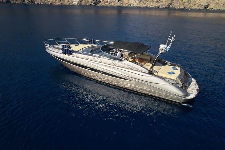 Private Cruises to Cape Sounio, Makronisos & Cyclades Islands