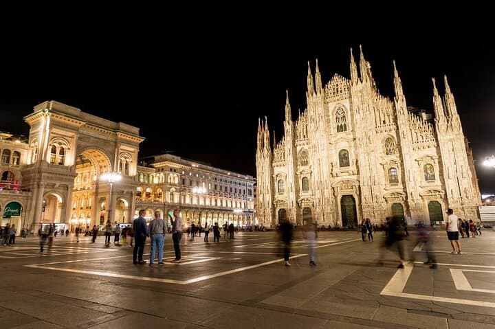 Private Milan Night Lights & Landmarks Tour