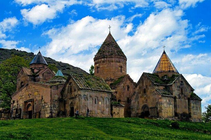 Sevan lake-Sevanavank and Dilijan (old town,Haghartsin,Parz Lake)