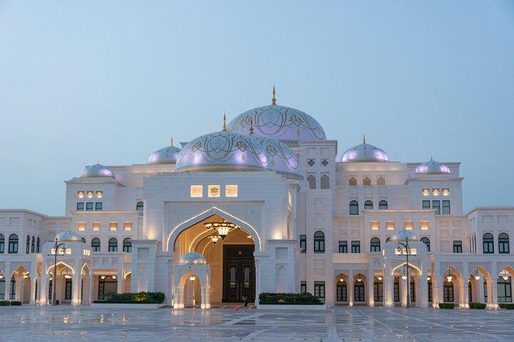 Full-Day Abu Dhabi Tour: Grand Mosque, Emirates Palace & Louvre