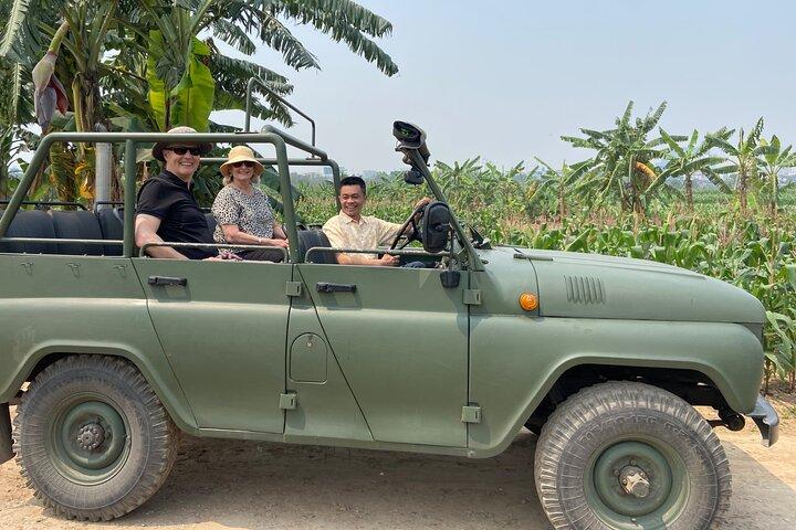 Hanoi City Jeep Tour: Highlights, Hidden Gems & Train Street