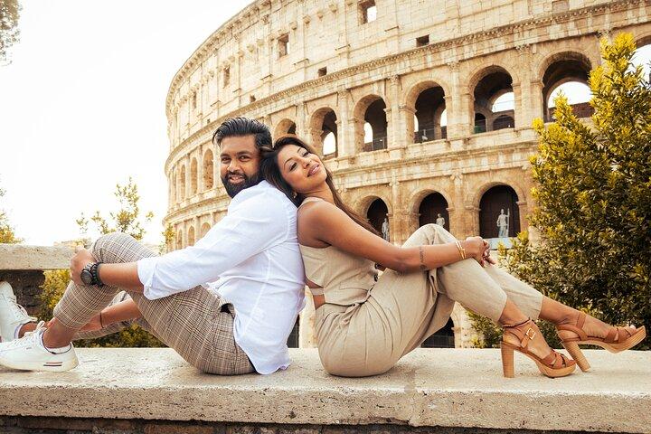 Rome: Private Photoshoot Tour with Professional Photographer