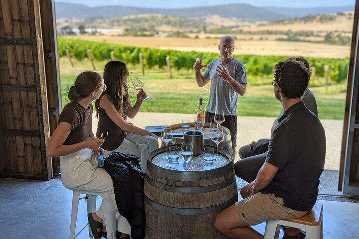 Coal River Valley Wine Tour