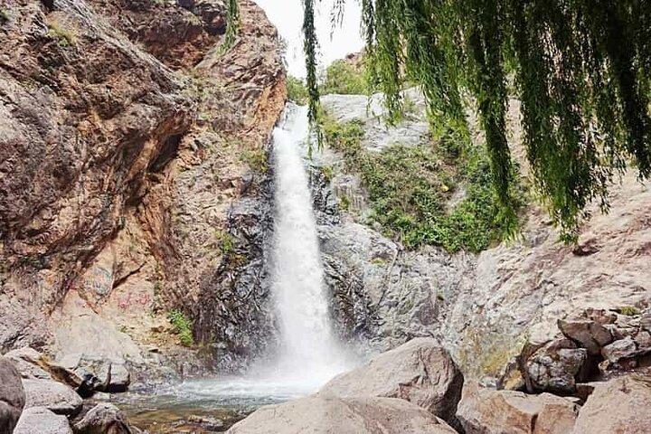 Discover the majestic Atlas Mountains and waterfalls