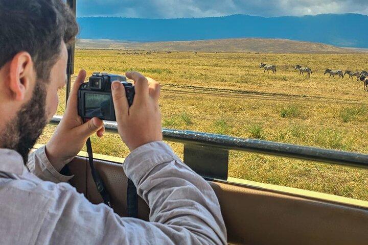 4 Days Private Safari to Serengeti and Ngorongoro