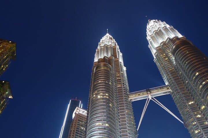 Private Putrajaya Sunset Cruise and Kuala Lumpur Night Trip