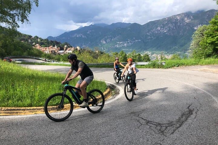 Family & Leisure Tour: Beyond Bellagio by E-bike