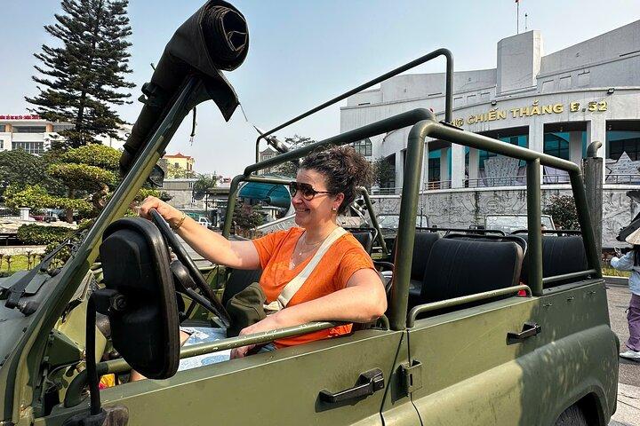Hanoi City Half-day Jeep Tour: Hanoi Food, Culture, Sight and Fun
