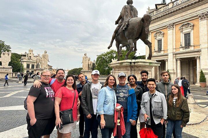 Colosseum Arena, Imperial Forums and Capitoline Hill Guided Tour
