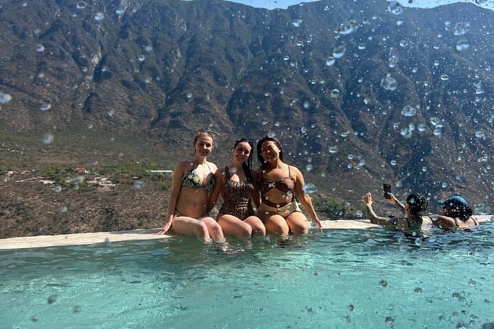 Mexico city Hidden Wonders: Discover Tolantongo’s Hot Springs