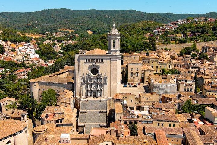 Girona & Tossa de Mar from Barcelona: Medieval Charm, Costa Brava