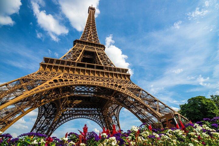 Most Classical and Monumental Tour of Paris