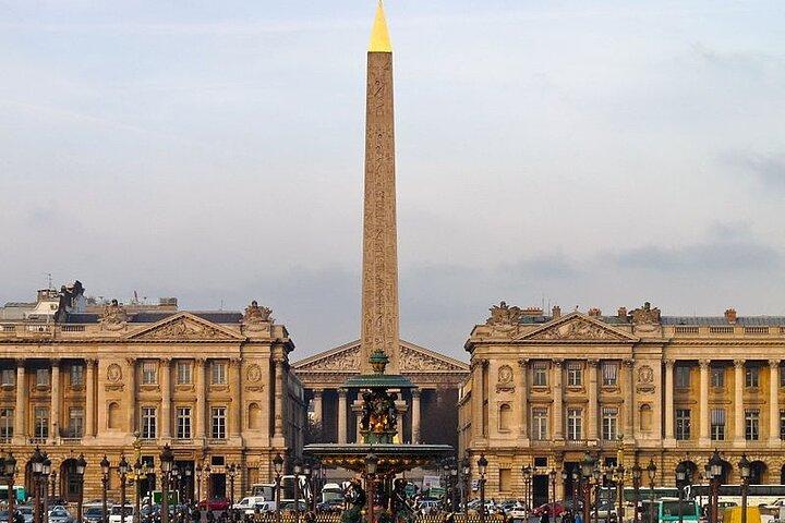 Most Classical and Monumental Tour of Paris