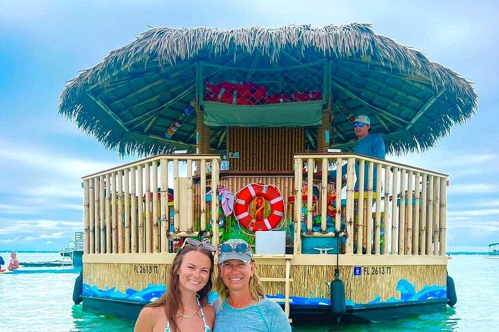 Tailfins Tiki CRAB ISLAND