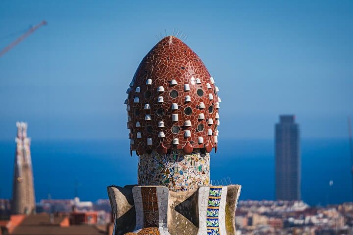 Barcelona: Park Güell Guided Tour & Tickets with Fast-Track Entry