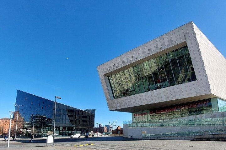 City Highlights Walking Tour of Liverpool