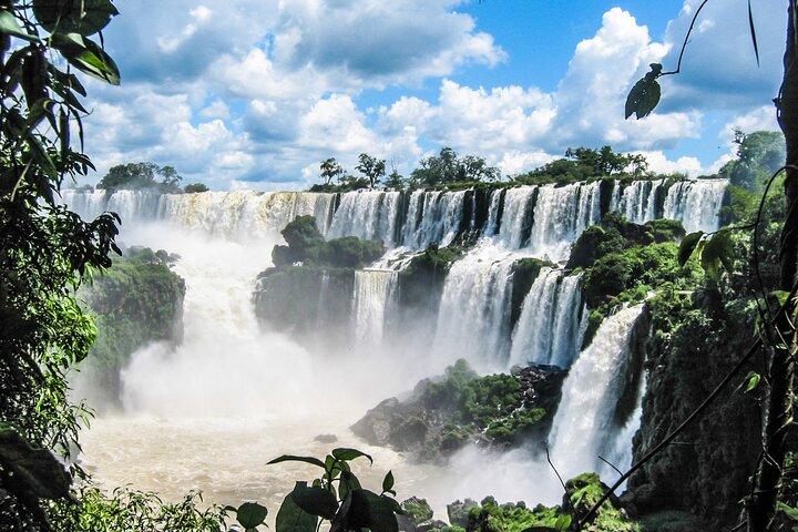 Buenos Aires to Iguazú Falls Private 3 Day Air and Land Tour