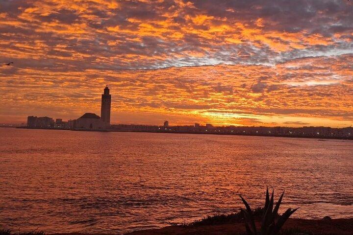 Casablanca City Tour with Couscous Meal and Souvenir Gift