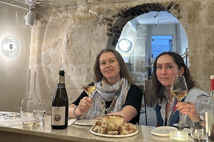 Tasting at Bubble Bliss Champagne Bar