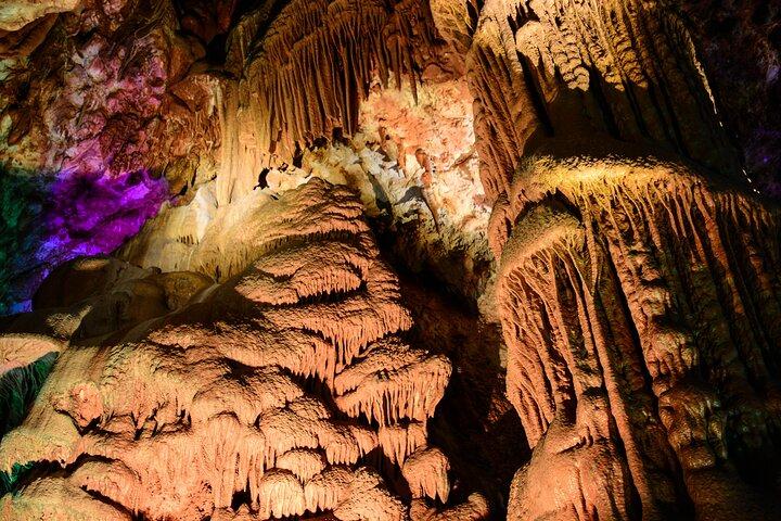 Small Group Tour to Belogradchik Fortress&Venetsa Cave from Sofia