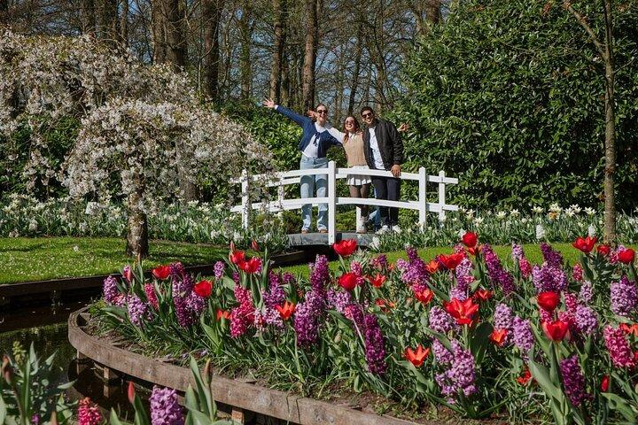 Amsterdam: Keukenhof, Zaanse Schans & Volendam Tour