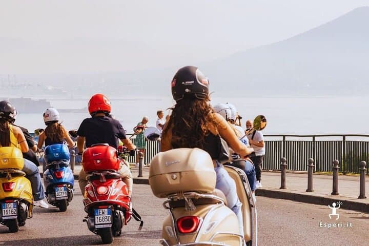 Naples Scenic Vespa Tour with Tastings