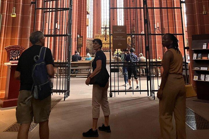 Frankfurt Walking Tour: Explore Top Sights & Hidden Gems