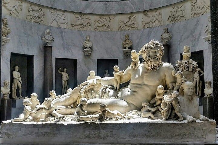 Small Group Vatican Museums & Sistine Chapel Guided Tour