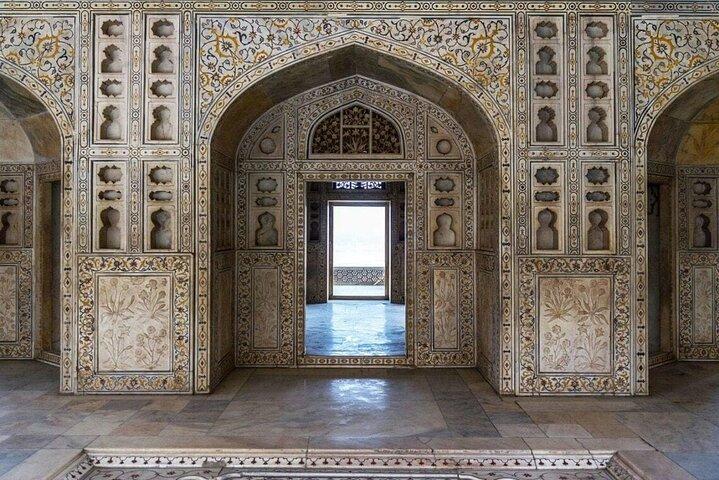 Taj Mahal, Agra Fort & Baby Taj Day Trip from Delhi by Car