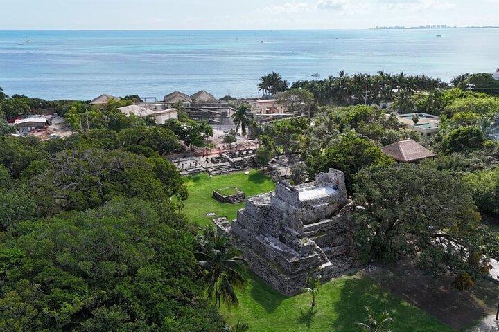Cancun Sightseeing El Meco Site, Letters and Shopping