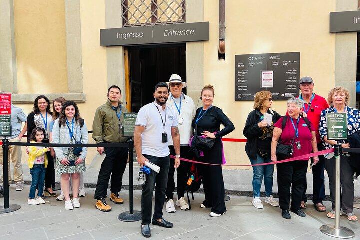 David & Academia Gallery Skip-Line Live Guided Tour Experience