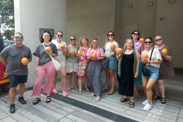 Colombo Express Food Tour with 9 + Tastings